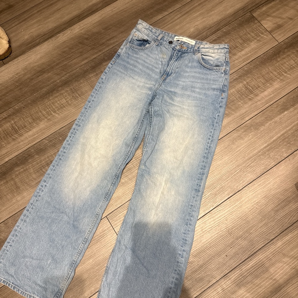 Bershka Light Blue Relaxed Men's Jeans